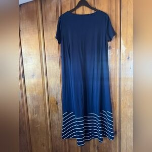 Blue A-Line Casual Dress with Short Sleeves and Crew Neck